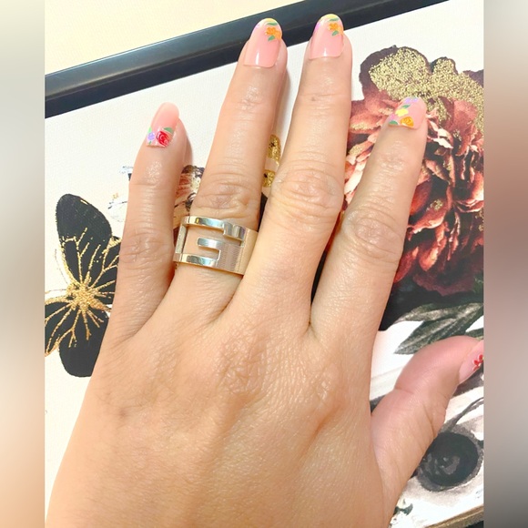 GUCCI Branded G Logo Silver 925 Ring- GREAT CONDITION - Picture 7 of 11